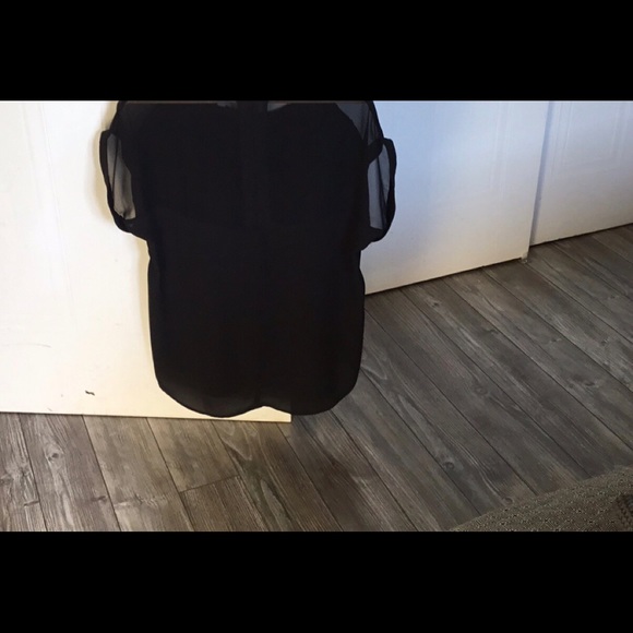 Blouse with sequin - Picture 3 of 10